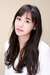 Kang Rae-yeon